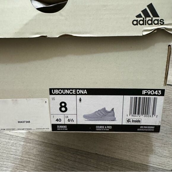 NEW WITH BOX Women’s Adidas UBOUNCE DNA size 8 - Picture 2 of 8